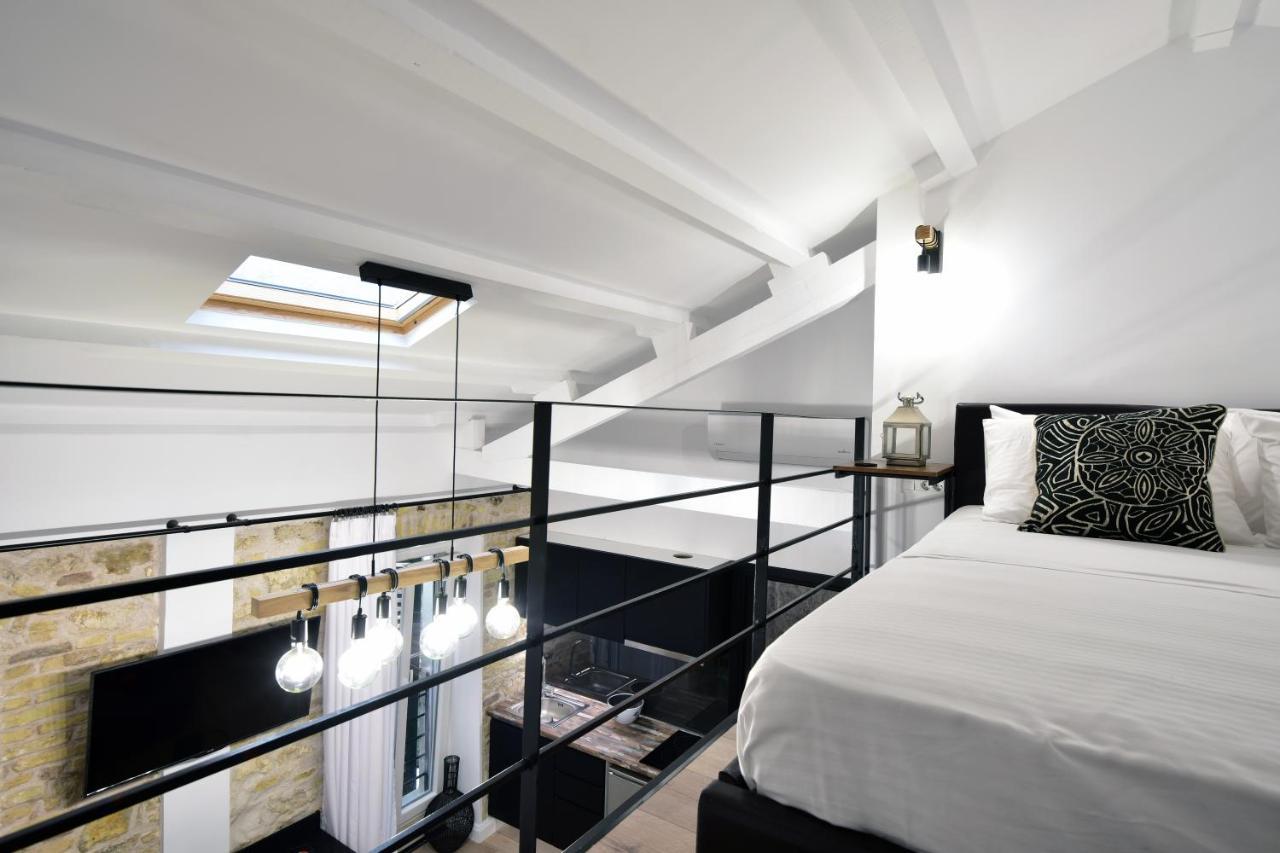 Queen 4 Apartment In The Heart Of The Corfu Historical Old Town Center Esterno foto